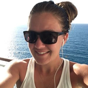 Meet your Posher, Beth